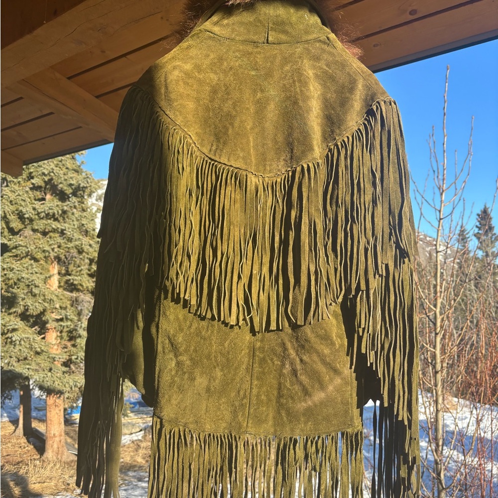 🔥 Yukon-Made Olive Suede Leather Fringe Jacket - Grizzly Fur Trimmed Collar 🔥